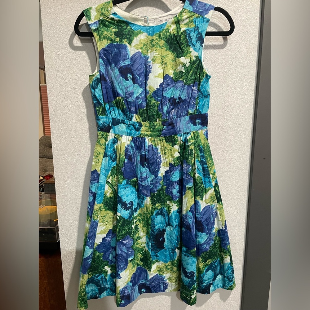 Elegant Floral Midi Dress in Blue and Green